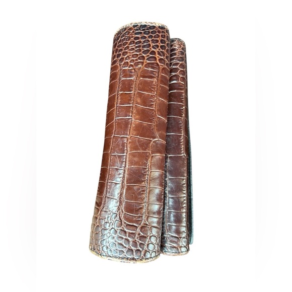 Vintage Brighton Crossbody
Handbag Black & Brown Leather
Many Compartments - Picture 10 of 16